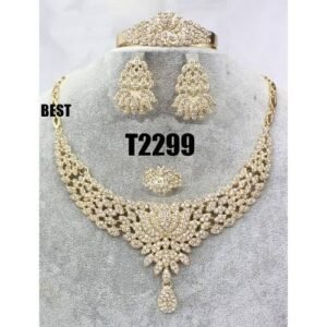 Crystal-Clutch Jewelry Set