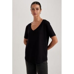 Defacto Woman Regular Fit V Neck Knitted Short Sleeve T-Shirt - Black