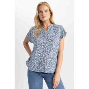 Defacto Woman Regular Fit C Neck Woven Short Sleeve Shirt - Blue
