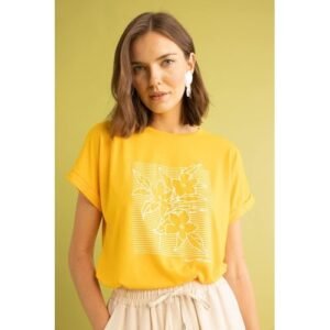 Defacto Woman Batwing Crew Neck Knitted Short Sleeve T-Shirt - Yellow