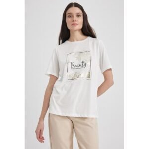Defacto Woman Relax Fit Crew Neck Knitted Short Sleeve T-Shirt - Ecru