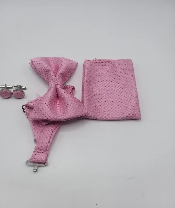 Bow tie light pink color