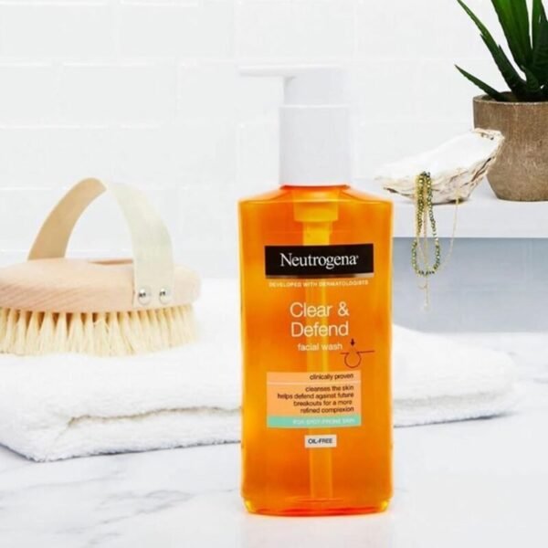 Neutrogena Clear And Defend Facial Wash