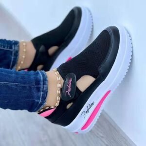 Quality Ladies Light Weight Sneakers Shoe-black