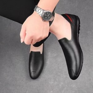Breathable Casual Leather Shoes For Men, Soft Leather, Soft Bottom, Bean Shoes For Men, Korean Fashion, Versatile Driving Shoes For Young People