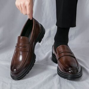 Italian Handmade Mens Formal Shoes Slip On Calf Leather Oxfords Size 45 46 Top Quality Luxury Brogue Wedding Party Dress Shoes For Men Classic Style Leather Shoes Male Office Loafers Brown