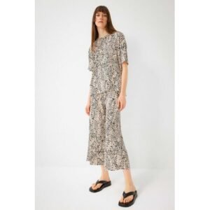 Defacto Woman Casual Regular Fit Knitted Trousers - Beige