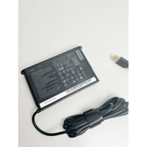 20V 6.7A 135W Slim Tip AC Adapter For Lenovo ThinkPad P1 20MD, P1 20ME, ThinkPad X1 Extreme 20MG, Compatible P/N: ADL135SDC3A, SA10E75864, 00HM686.