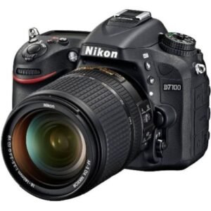 Nikon D7100 Camera With 18 -105mm Lens