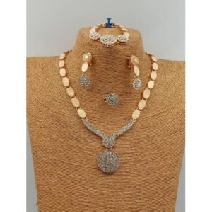 Classical Women Wedding Necklace And Jewelry Set- Gold