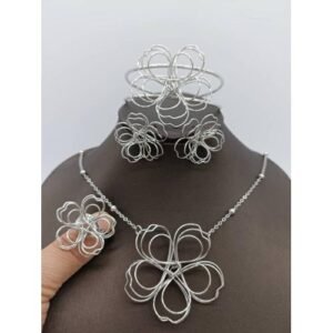 Ladies Jewelry Set -