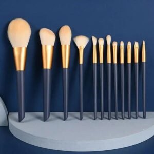 12 PCS Makeup Brushes Set Cosmetics tool instruments Eyeshadow Make-up for women Complete kit Beauty professional foundation