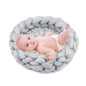 Newborn Photogragh Props Baby Photogragh Mat Hand Woven Blanket 15.7 Inches Diameter Soft and Comfortable DIY Knit Rugs for Infants