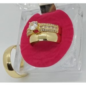 Quality Wedding Ring Set With Diamond Stone