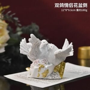 European Resin Bird Sculpture White Animal Ornaments Living Room Bookcase Pigeon Ornaments Home Decoration Exquisite