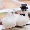 1 Pair Simulated Pigeons Figurines Feather Birds Couple White Doves Lovers Birds Home Garden Photo Prop Decoration